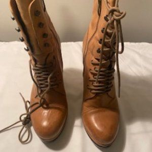 Vince Camuto Desert  Distressed Nubuck Wedged Boot Size 9 medium  4 inch wedge